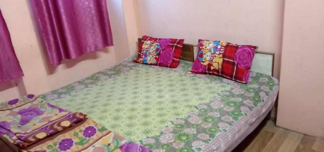 ורנאסי Maa Vaishno Guest House מראה חיצוני תמונה